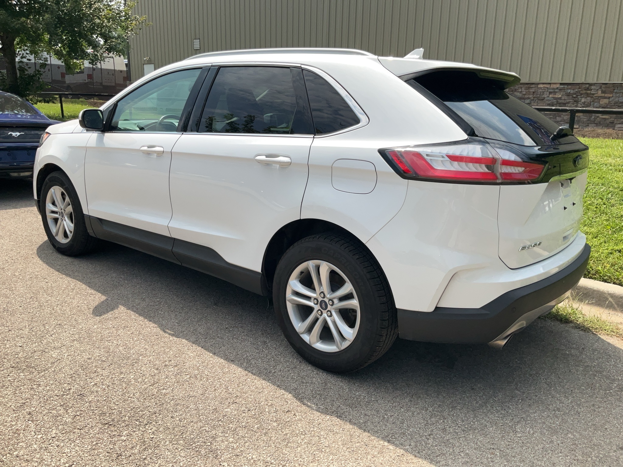 2020 Ford Edge SEL 6