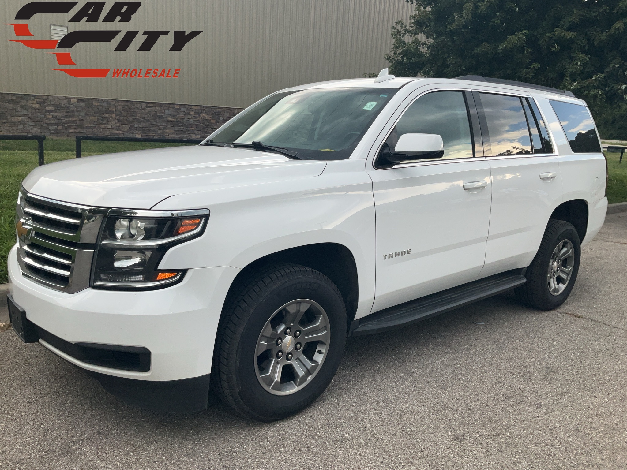 2020 Chevrolet Tahoe LS 1