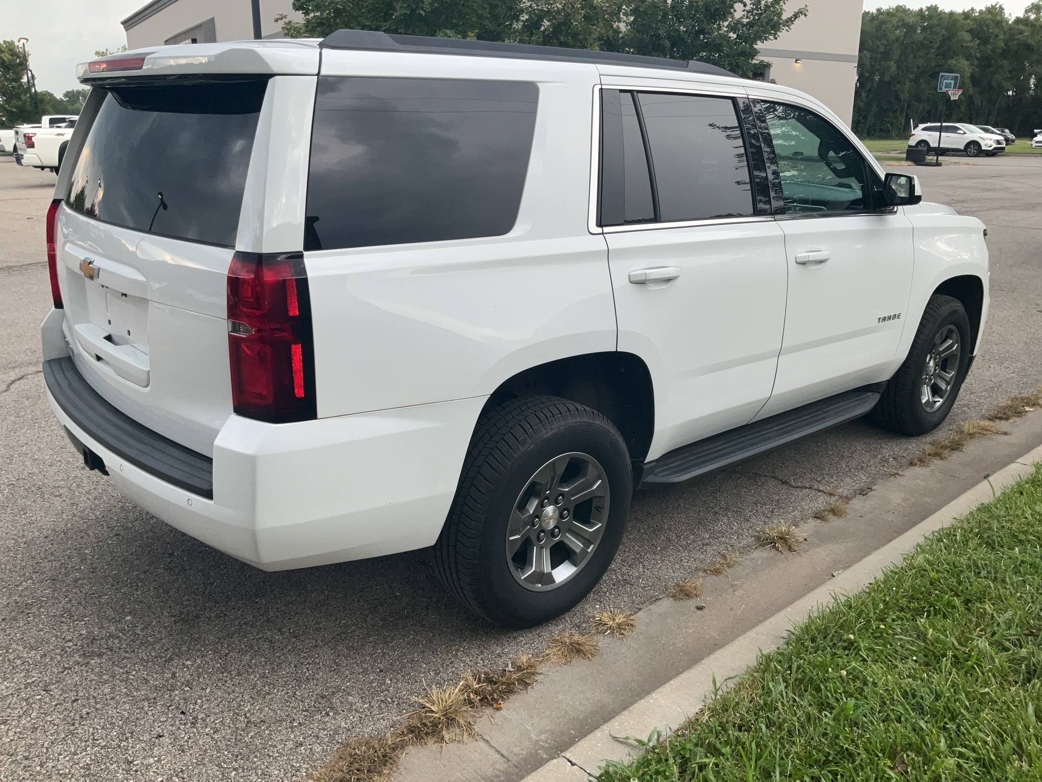 2020 Chevrolet Tahoe LS 4