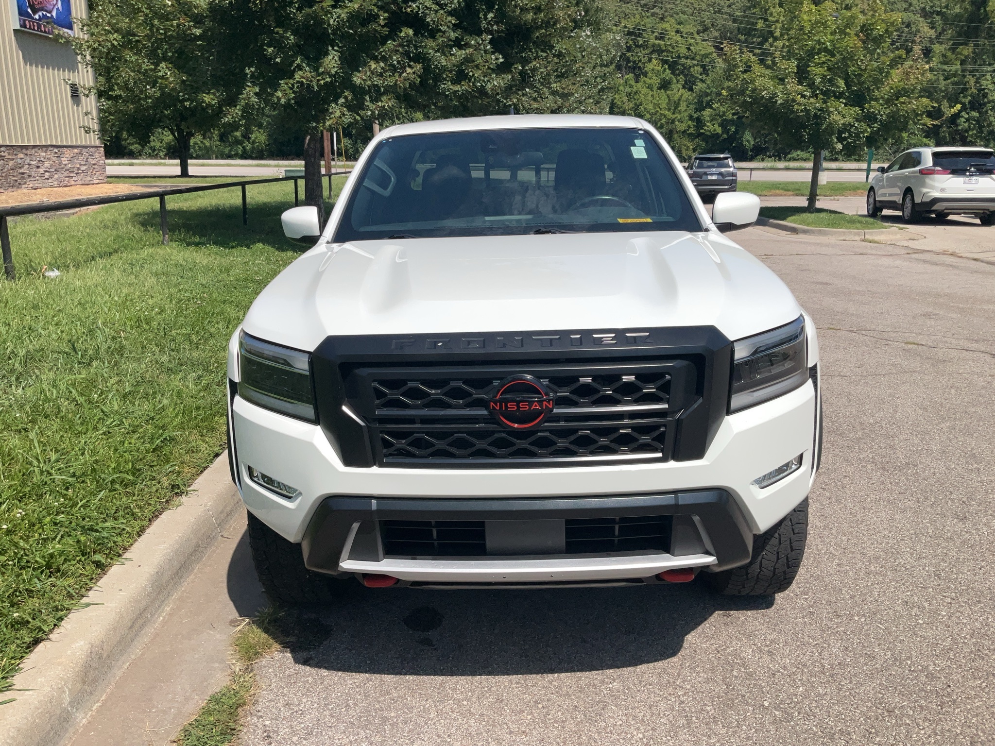 2022 Nissan Frontier PRO-4X 2