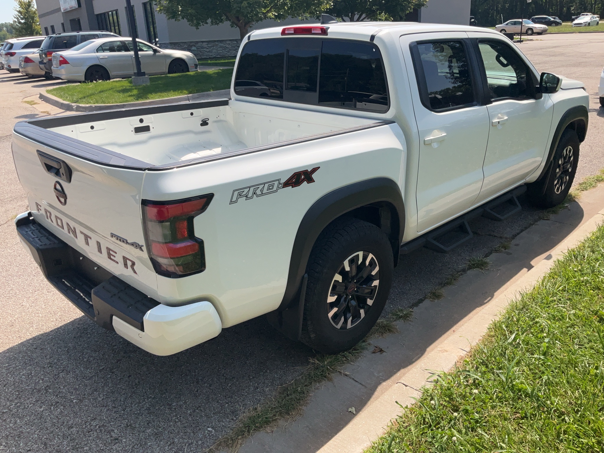 2022 Nissan Frontier PRO-4X 4