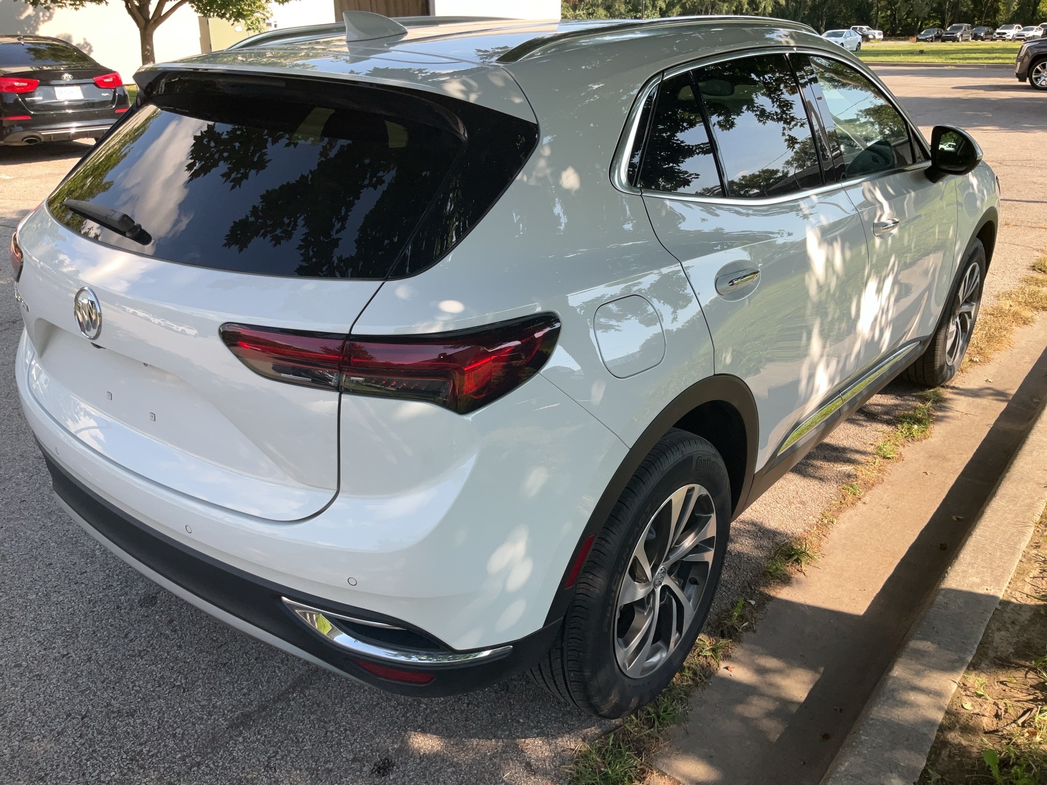 2023 Buick Envision Essence 4