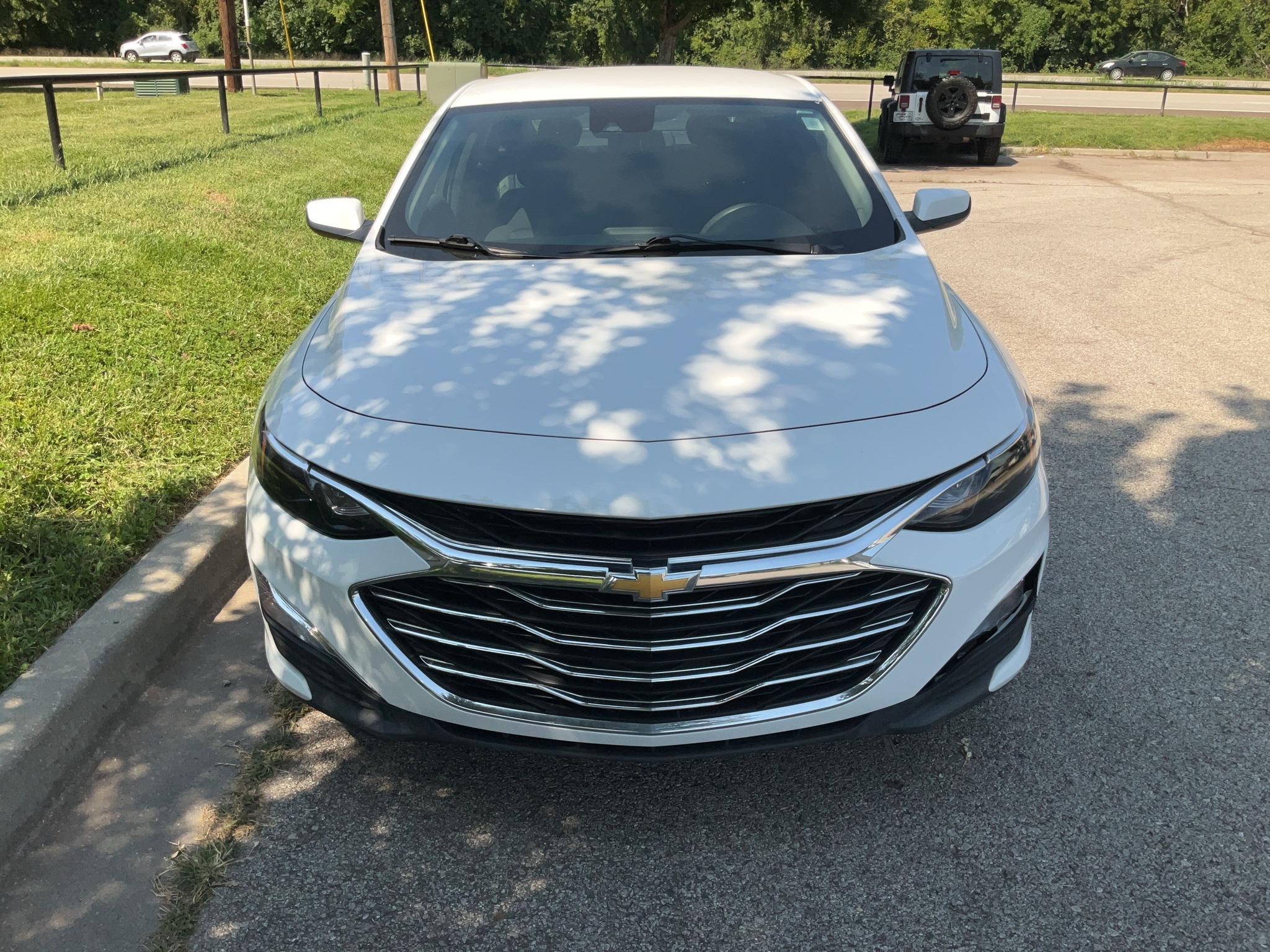 2022 Chevrolet Malibu LS 2