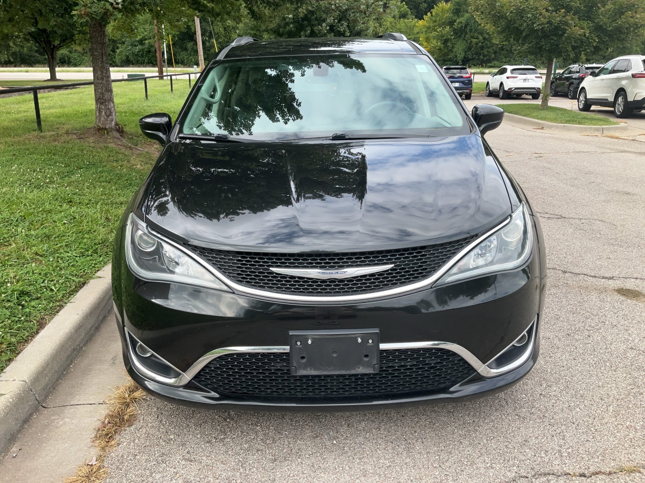 2017 Chrysler Pacifica Touring L Plus 2