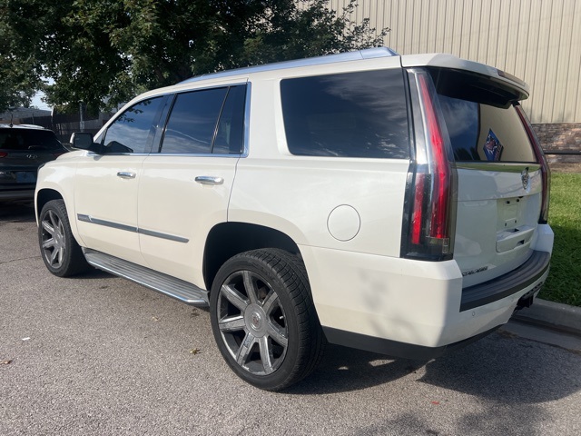 2015 Cadillac Escalade Luxury 6