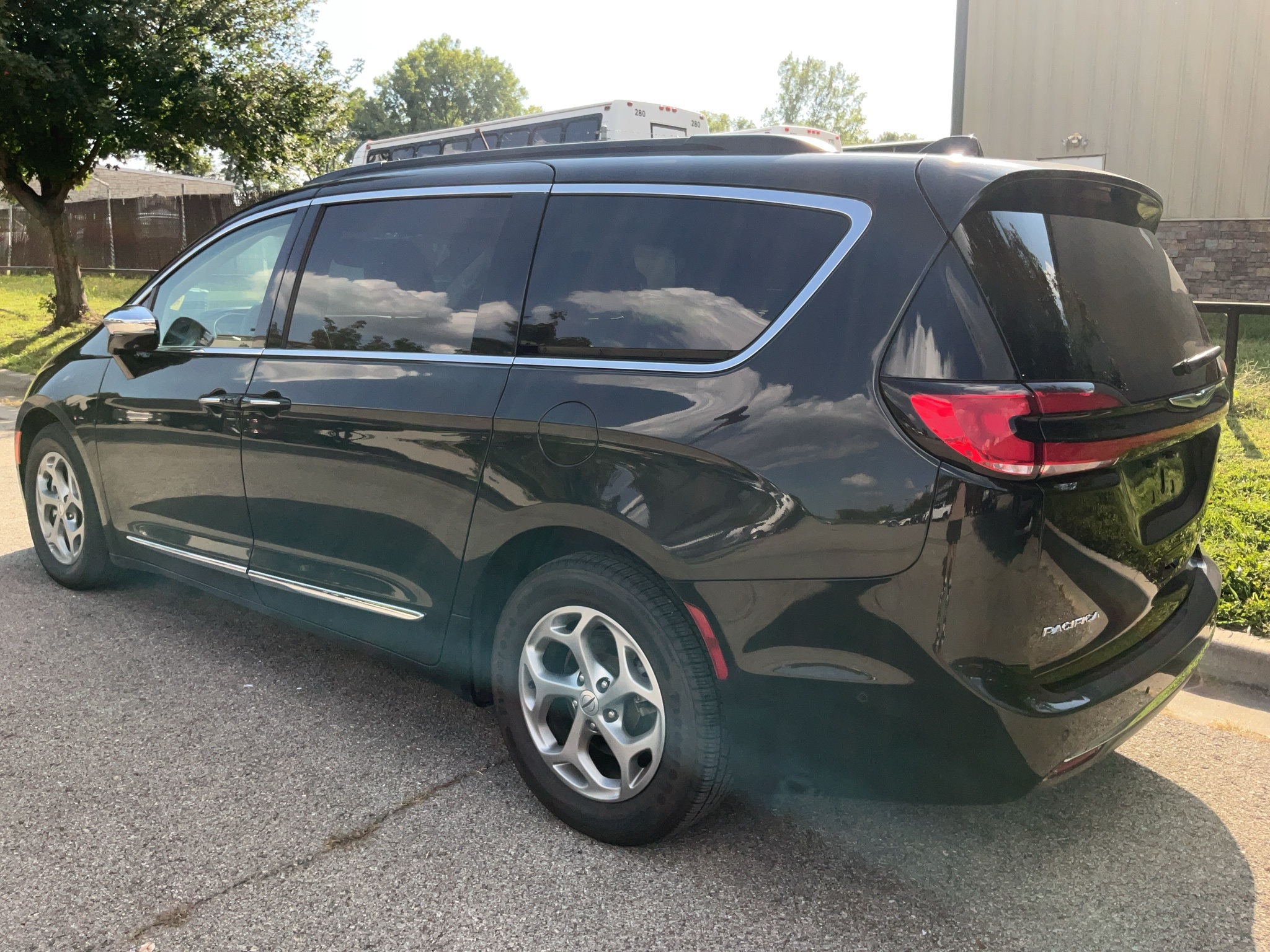 2022 Chrysler Pacifica Limited 6