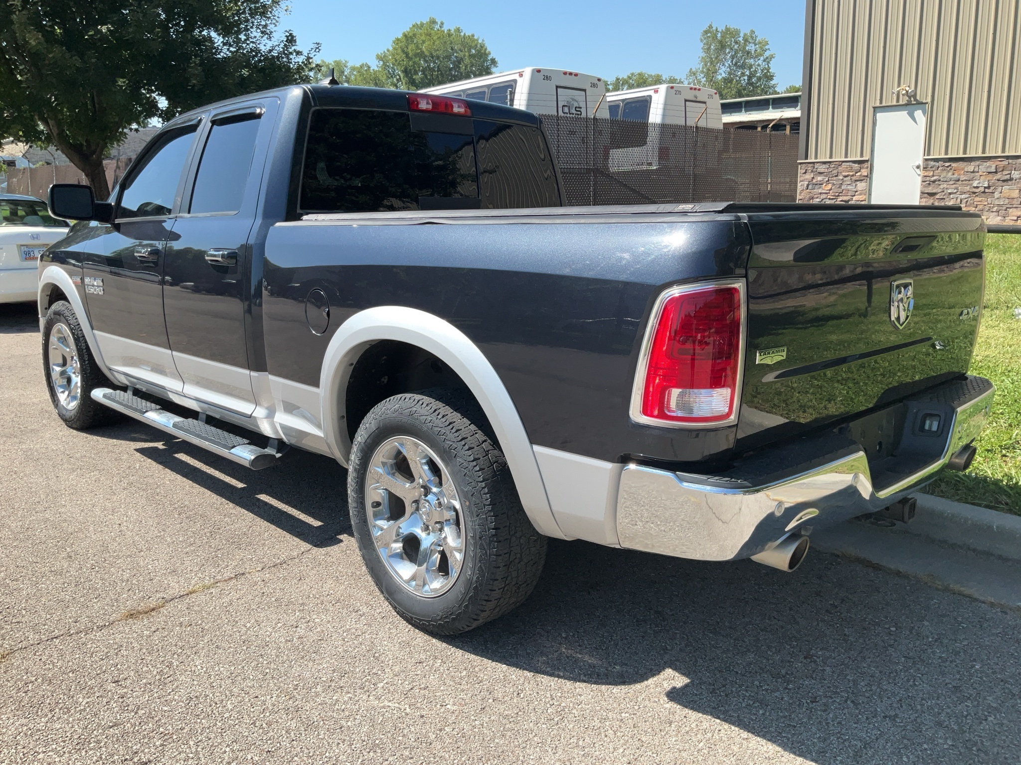 2015 Ram 1500 Laramie 6