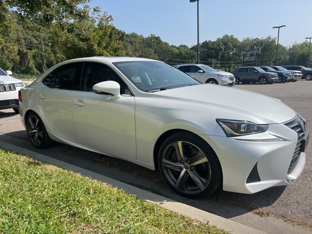 2017 Lexus IS 200t 3