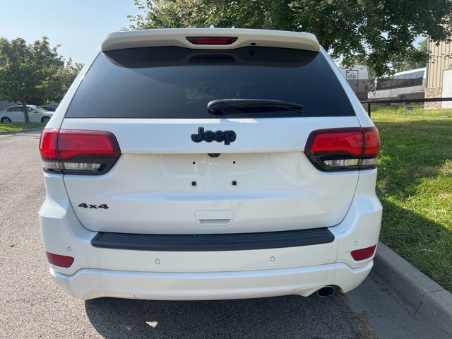 2020 Jeep Grand Cherokee Altitude 5