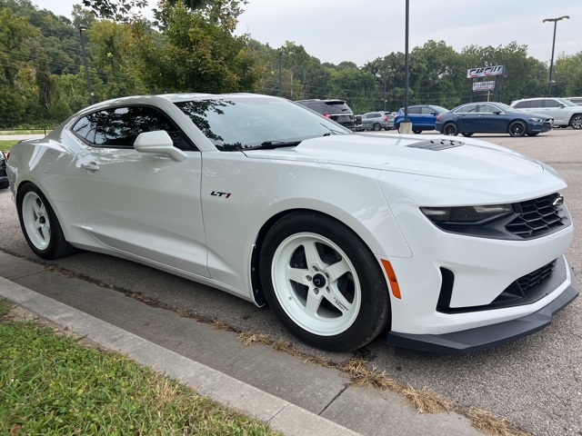 2022 Chevrolet Camaro LT1 4