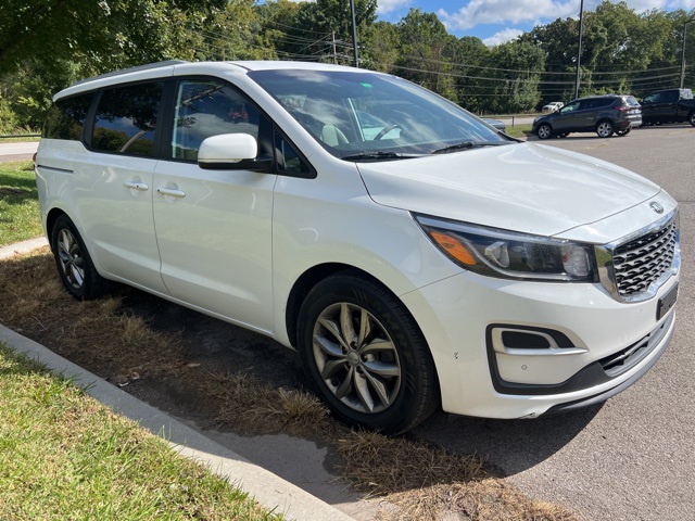 2021 Kia Sedona EX 3