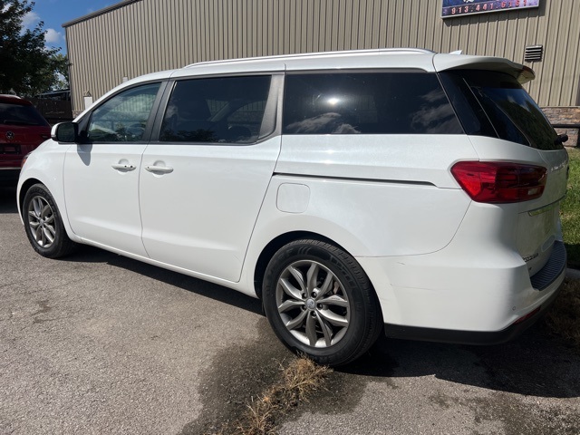 2021 Kia Sedona EX 5