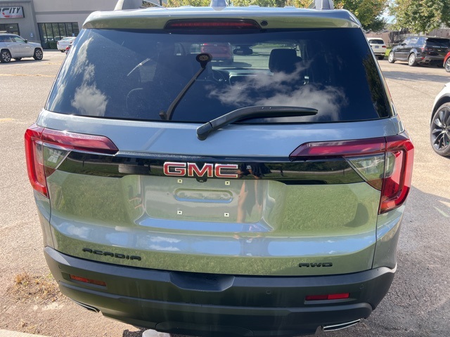 2022 GMC Acadia SLT 6