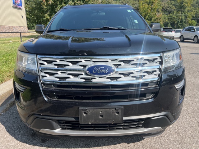 2019 Ford Explorer XLT 2