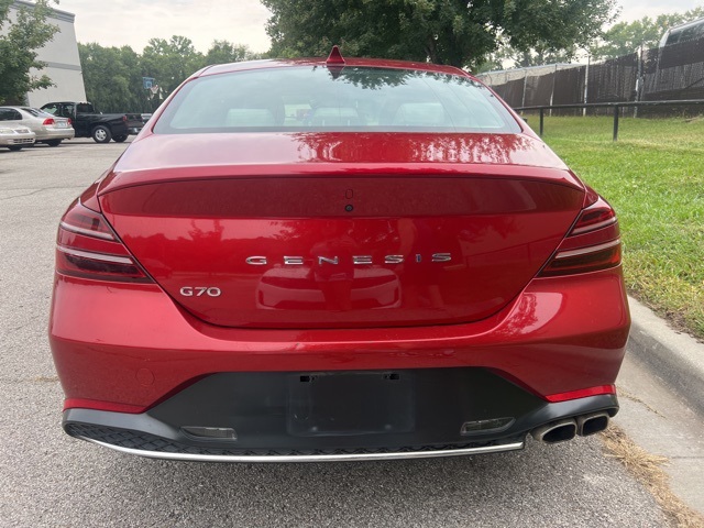 2022 Genesis G70 2.0T 5