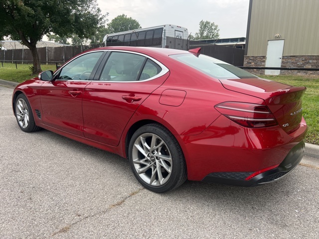 2022 Genesis G70 2.0T 6