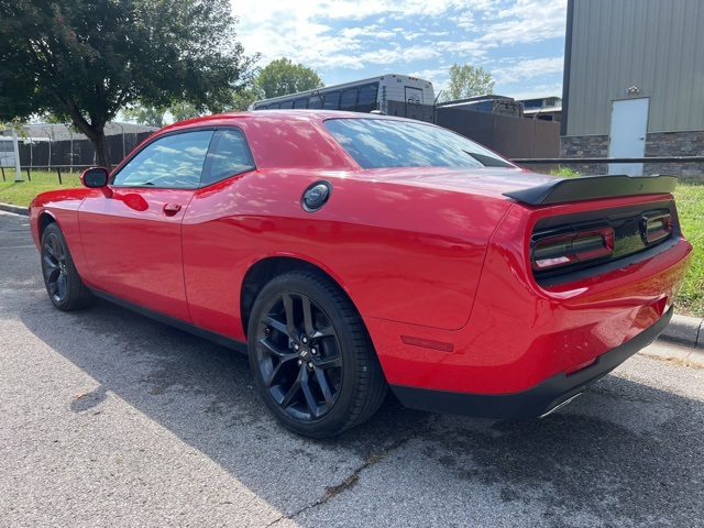 2022 Dodge Challenger SXT 6