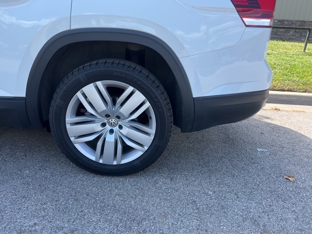 2019 Volkswagen Atlas 3.6L V6 SE 7