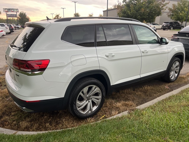 2021 Volkswagen Atlas 3.6L V6 SE w/Technology 4