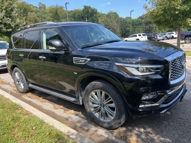 2019 INFINITI QX80 LUXE 3