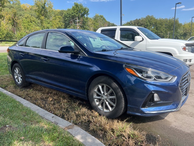 2019 Hyundai Sonata SE 3