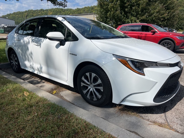 2021 Toyota Corolla Hybrid LE 3