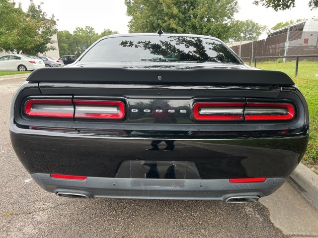 2017 Dodge Challenger SXT 5