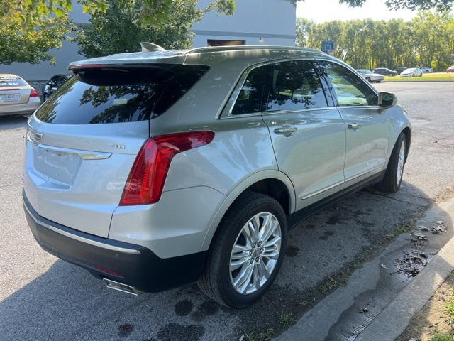 2019 Cadillac XT5 Premium Luxury 4