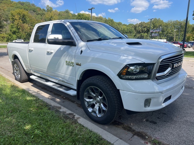 2018 Ram 1500 Limited 3