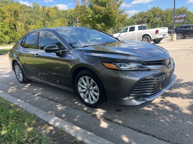 2020 Toyota Camry LE 3