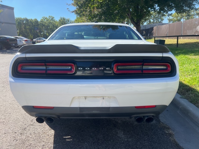 2017 Dodge Challenger R/T 6