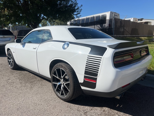 2017 Dodge Challenger R/T 7