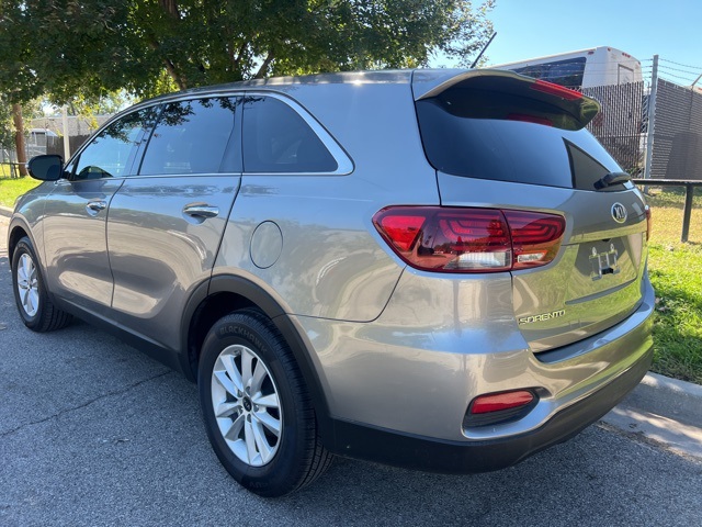 2019 Kia Sorento LX 6