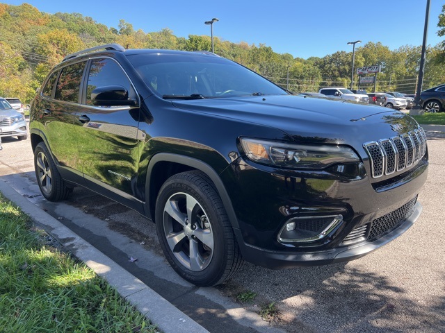 2019 Jeep Cherokee Limited 3