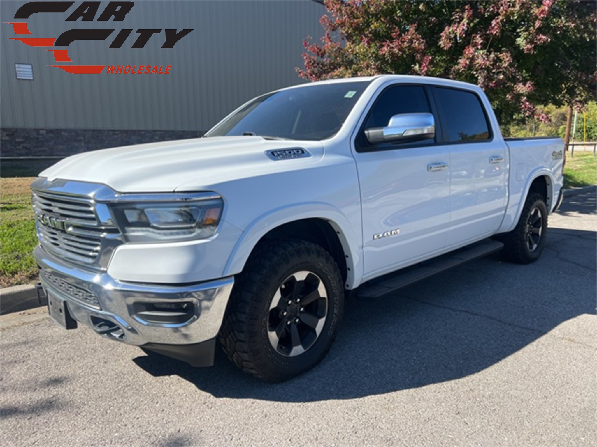 2020 Ram 1500 Laramie 1