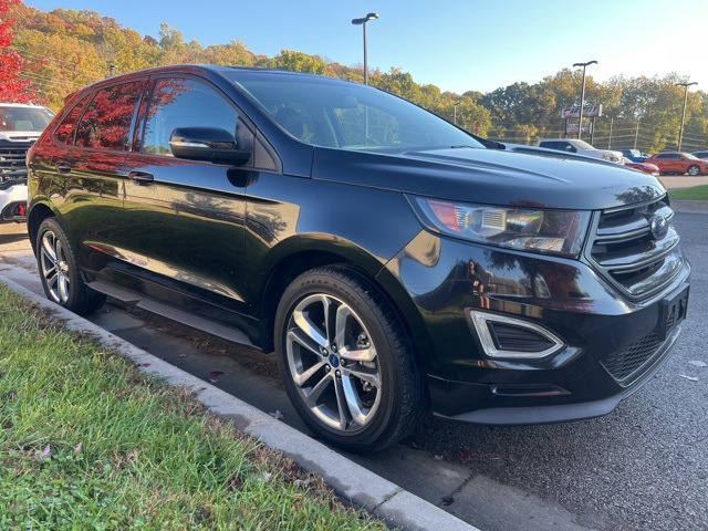 2018 Ford Edge Sport 3