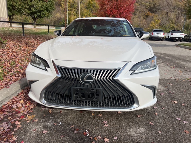 2021 Lexus ES 350 2