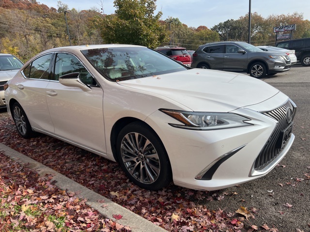 2021 Lexus ES 350 3