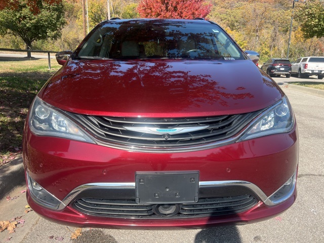 2019 Chrysler Pacifica Hybrid Limited 2