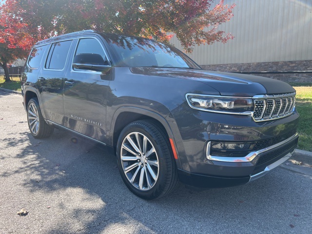 2023 Jeep Grand Wagoneer Series II 3