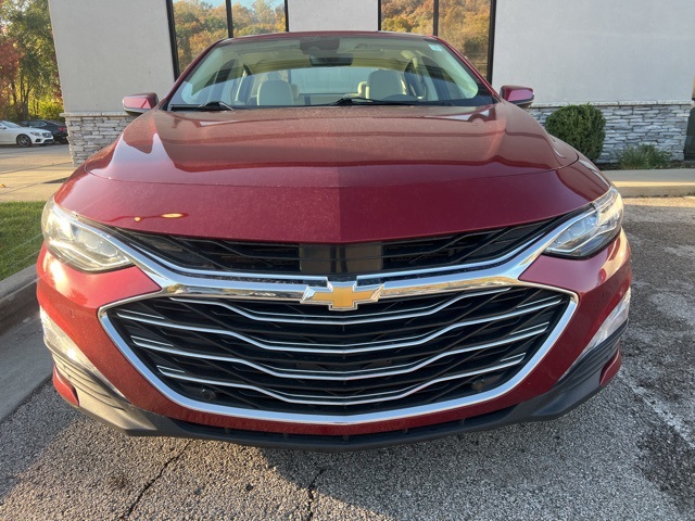 2021 Chevrolet Malibu Premier 2