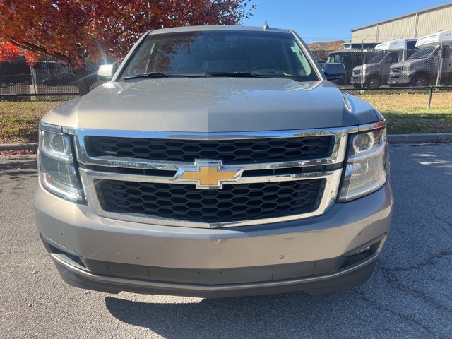 2018 Chevrolet Suburban LT 2