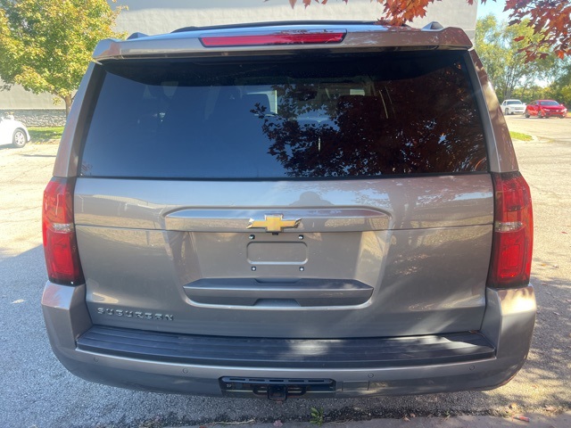 2018 Chevrolet Suburban LT 5