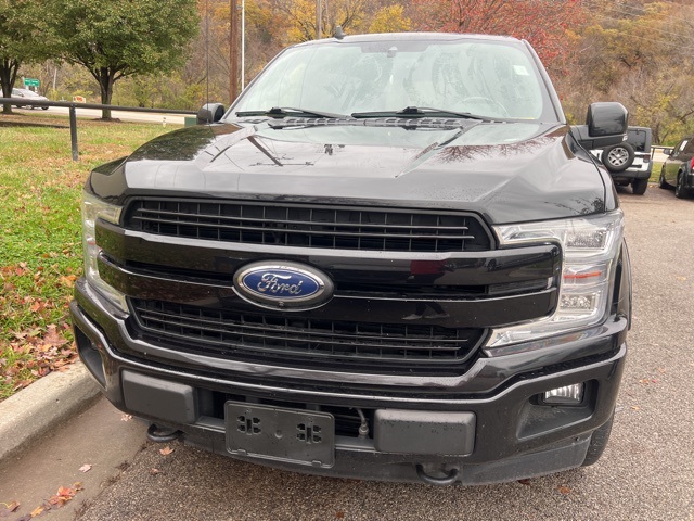 2020 Ford F-150 Lariat 2