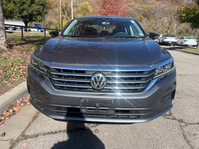 2022 Volkswagen Passat 2.0T Limited Edition 2