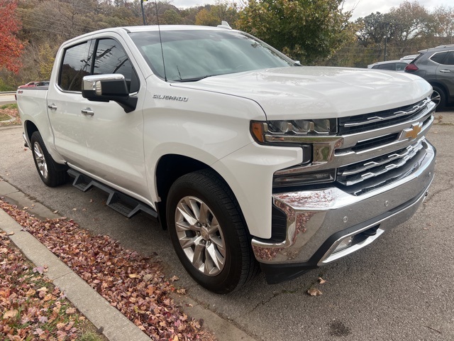 2019 Chevrolet Silverado 1500 LTZ 3