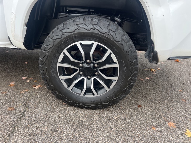 2020 Toyota Tacoma TRD Sport 6