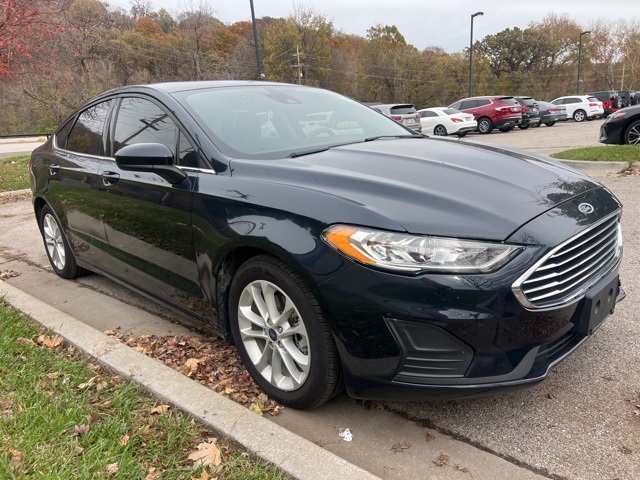 2020 Ford Fusion Hybrid SE 3