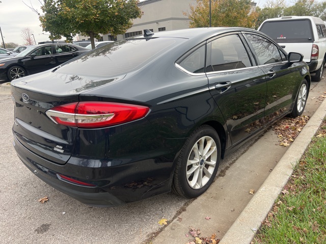 2020 Ford Fusion Hybrid SE 4