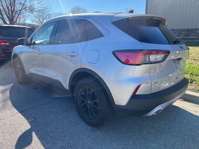 2020 Ford Escape SE 6